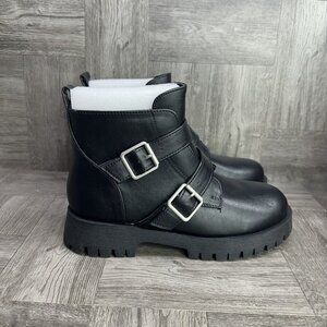 Journee Collection Women's size 9 Maebury Black Booties